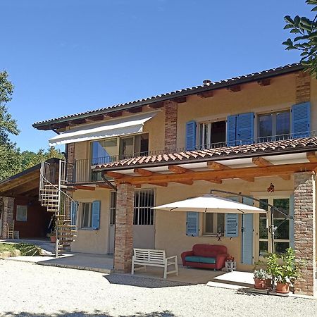 I Suoni Del Bosco Hotel Casalborgone Exterior foto
